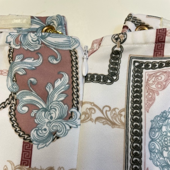 Guess strapless bodycon gold hardware tie vneck knee length dress size Medium - Picture 9 of 11